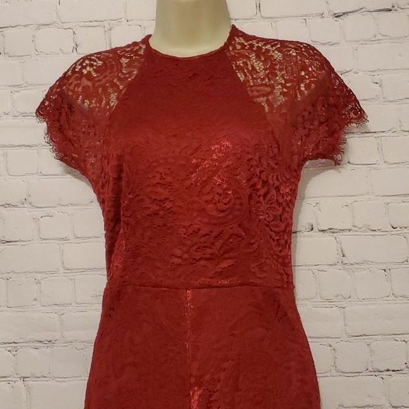 👀**FALL SALE** Red Lace Dress - Picture 2 of 4